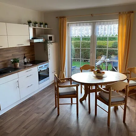 Apartment Muhlenblick, Familie Ehnts