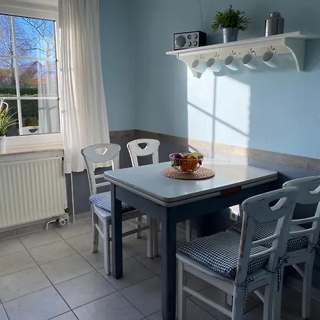 Muhlenblick, Familie Ehnts Apartment